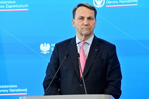 RECORD DATE NOT STATED 03.07.2026 WARSZAWA KONFERENCJA PRASOWA MINISTRA SPRAW ZAGRANICZNYCH I MINISTRA OBRONY NARODOWEJ July 3, 2026, Warsaw – Press conference by the Polish Minister of Foreign Affairs and the Polish Minister of National Defence N Z RADOSLAW SIKORSKI FOT DAMIAN BURZYKOWSKI NEWSPIX.PL NEWSPIX.PL --- newspix.pl 