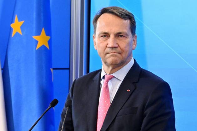 RECORD DATE NOT STATED 03.07.2026 WARSZAWA KONFERENCJA PRASOWA MINISTRA SPRAW ZAGRANICZNYCH I MINISTRA OBRONY NARODOWEJ July 3, 2026, Warsaw – Press conference by the Polish Minister of Foreign Affairs and the Polish Minister of National Defence N Z RADOSLAW SIKORSKI FOT DAMIAN BURZYKOWSKI NEWSPIX.PL NEWSPIX.PL --- newspix.pl 