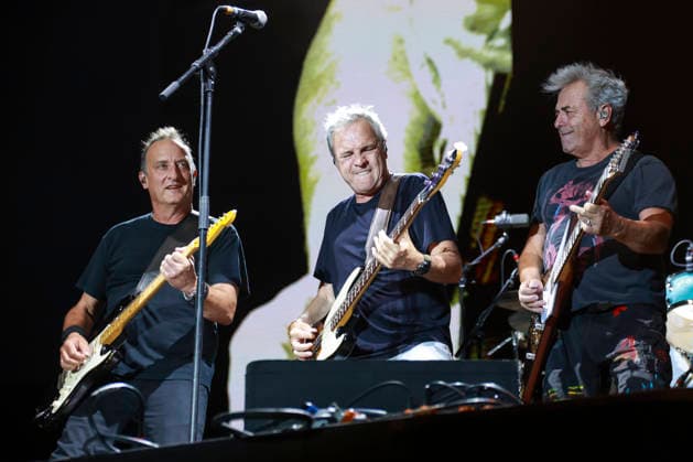 Hombres G at the Icónica Santalucía Sevilla Fest Photos from Hombres G’s concert at the Icónica Santalucía Sevilla Fest in Plaza de Espana on June 3, 2026, in Seville, Andalusia, Spain The band Hombres G at the Icónica Santalucía Sevilla Fest as part of their ‘Los Mejores Anos de Nuestra Vida 2026’ tour July 3, 2026 Rocí, Seville, Andalusia, Seville, Andalusia, Spain  Copyright: xRocioxRuzx 7641327