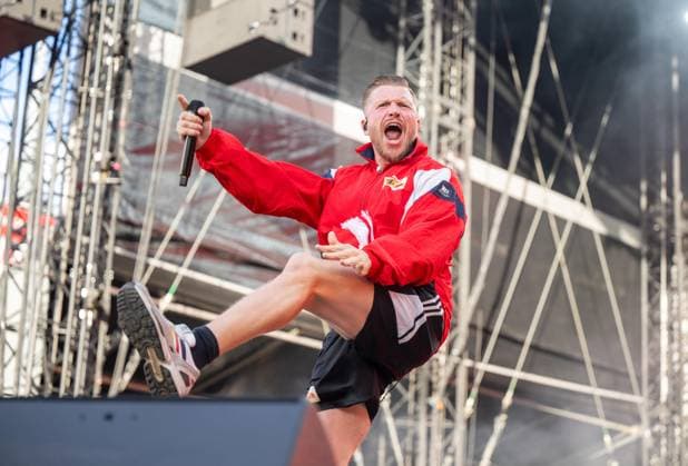 Fußballkultur, Saison 2026 2027, Das Konzert, Rapper Finch im Stadion An der Alten Försterei, Finchis Heimspiel, im Bild: Finch, 03.07. 2026, *** Soccer Culture, 2026–2027 Season, The Concert, Rapper Finch at the An der Alten Försterei Stadium, Finch s Home Game, Pictured: Finch, July 3, 2026, Copyright: xMatthiasxKochx