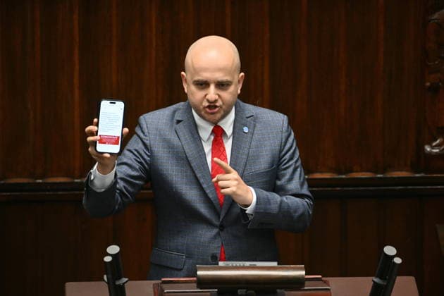 RECORD DATE NOT STATED 03.07.2026 WARSZAWA SEJM RP POSIEDZENIE SEJMU July 3, 2026 Warsaw – Sejm of the Republic of Poland – Sejm Session – Polish Parliament GLOSOWANIA N Z DARIUSZ MATECKI FOT DAMIAN BURZYKOWSKI NEWSPIXPL NEWSPIX.PL --- newspix.pl 