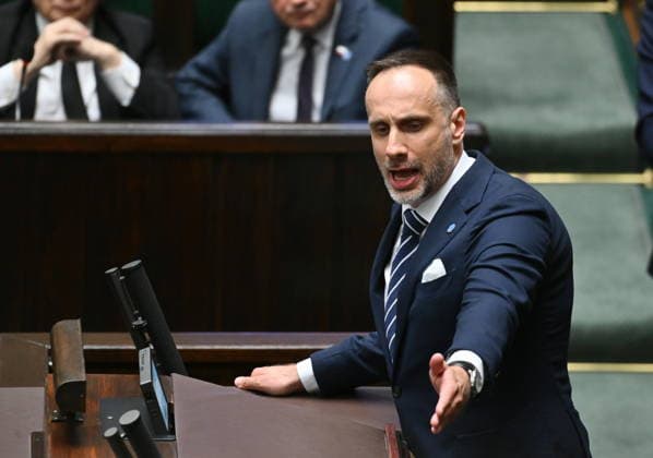 RECORD DATE NOT STATED 03.07.2026 WARSZAWA SEJM RP POSIEDZENIE SEJMU July 3, 2026 Warsaw – Sejm of the Republic of Poland – Sejm Session – Polish Parliament GLOSOWANIA N Z JANUSZ KOWALSKI FOT DAMIAN BURZYKOWSKI NEWSPIXPL NEWSPIX.PL --- newspix.pl 