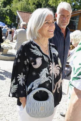 Saskia Greipl Charity Sommerfest 2026 Birgit Schrowange und Frank Spothelfer beim Greipl Charity Sommerfest zugunsten von LichtBlick Seniorenhilfe e.V. im Prof. Erich Greipl Stadion. Ismaning, 03.07.2026 Ismanin b.München Stadion Ismaning Bayern D *** Saskia Greipl Charity Summer Festival 2026 Birgit Schrowange and Frank Spothelfer at the Greipl Charity Summer Festival to benefit LichtBlick Seniorenhilfe e.V. at the Prof. Erich Greipl Stadium in Ismaning, July 3, 2026, Ismaning near Munich, Ismaning Stadium, Bavaria, Germany Copyright: xAgenturxMatthiasxWehnertx xReinhardxZichyx