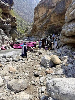 July 3, 2026, Peshawar, Peshawar, Pakistan: Balochistan Emergency Services Department, soldiers and volunteers take part in a rescue work at the site of an overcrowded passenger bus plunged from a highway into a rocky ravine, in Dana Sar, a remote area near the border of Balochistan and Khyber Pakhtunkhwa provinces, in southwestern Pakistan, Friday, July 3, 2026. Peshawar Pakistan - ZUMAa217 20260703_znp_a217_001 Copyright: xHussainxAlix