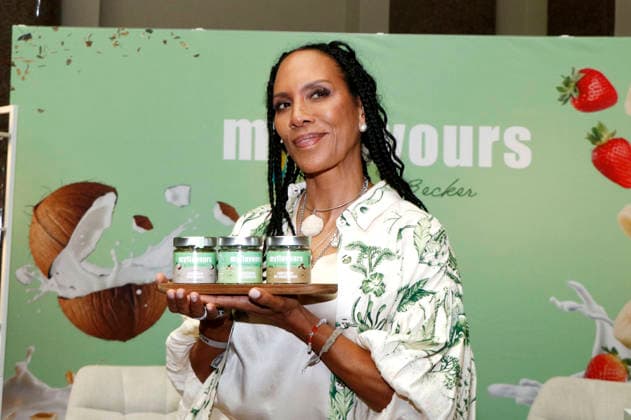 Barbara Becker beim Photocall zur Vorstellung ihrer neuen nachhaltigen Food-Marke MYFLAVOURS im Rahmen der VIP Beauty & Fashion Lounge im Hotel de Rome. Berlin, 03.07.2026 *** Barbara Becker at the photo call to launch her new sustainable food brand, MYFLAVOURS, as part of the VIP Beauty Fashion Lounge at the Hotel de Rome in Berlin, July 3, 2026 Foto:xA.xBuggex xFuturexImagex becker_6709
