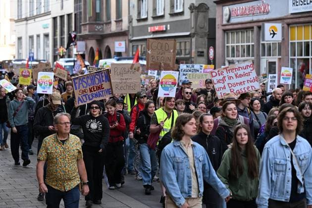 Erfurter AfD Parteitag 2026 ** NUR FÜR REDAKTIONELLE ZWECKE ** EDITORIAL USE ONLY **<p>Erfurt AfD Parteitag 04.07.2026 DGB Demostration Zug durch Erfurt zum Messegelände< p> Marco Schmidt Thüringen Germany Erfurt Copyright: MarcoxSchmidt *** 2026 AfD Party Convention in Erfurt ** FOR EDITORIAL PURPOSES ONLY ** EDITORIAL USE ONLY ** p Erfurt AfD Party Convention 04 07 2026 DGB Demonstration March through Erfurt to the Exhibition Grounds p Marco Schmidt Thuringia Germany Erfurt Copyright MarcoxSchmidt Copyright: MarcoxSchmidt doc86ke0aoucki3foa0oev ,EDITORIAL USE ONLY