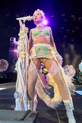 Rita Ora live bei der Eröffnung vom Sommerfestival 2026 in der Autostadt. Wolfsburg, 03.07.2026 *** Rita Ora performs live at the opening of the 2026 Summer Festival at Autostadt Wolfsburg, July 3, 2026 Foto:xU.xStammx xFuturexImagex ora_6744