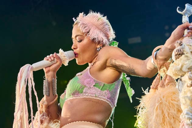 Rita Ora live bei der Eröffnung vom Sommerfestival 2026 in der Autostadt. Wolfsburg, 03.07.2026 *** Rita Ora performs live at the opening of the 2026 Summer Festival at Autostadt Wolfsburg, July 3, 2026 Foto:xU.xStammx xFuturexImagex ora_6768