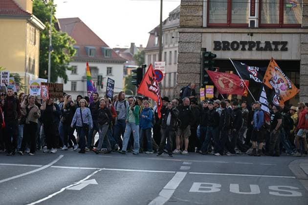 Erfurter AfD Parteitag 2026 ** NUR FÜR REDAKTIONELLE ZWECKE ** EDITORIAL USE ONLY **<p>Erfurt AfD Parteitag 04.07.2026 DGB Demostration Zug durch Erfurt zum Messegelände< p> Marco Schmidt Thüringen Germany Erfurt Copyright: MarcoxSchmidt *** 2026 AfD Party Convention in Erfurt ** FOR EDITORIAL PURPOSES ONLY ** EDITORIAL USE ONLY ** p Erfurt AfD Party Convention 04 07 2026 DGB Demonstration March through Erfurt to the Exhibition Grounds p Marco Schmidt Thuringia Germany Erfurt Copyright MarcoxSchmidt Copyright: MarcoxSchmidt doc86kee5456tz3n9hooep ,EDITORIAL USE ONLY