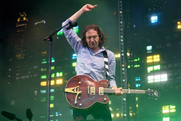 Snow Patrol Perform at Crystal Palace Park, London Lead singer Gary Lightbody of Northern Irish rock band Snow Patrol headlines at Crystal Palace Park in London, England, UK on Friday 3 July 2026., Credit:Justin Ng Avalon UK, England, London, Crystal Palace Park  Copyright: xJustinxNgx xAvalonx 1114244947