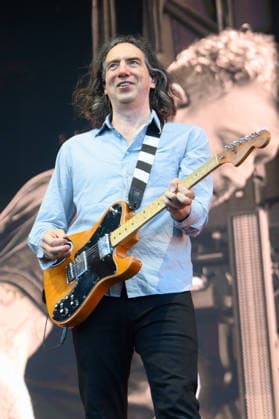 Snow Patrol Perform at Crystal Palace Park, London Lead singer Gary Lightbody of Northern Irish rock band Snow Patrol headlines at Crystal Palace Park in London, England, UK on Friday 3 July 2026., Credit:Justin Ng Avalon UK, England, London, Crystal Palace Park  Copyright: xJustinxNgx xAvalonx 1114245042