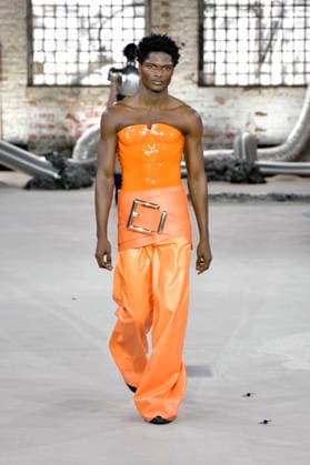 Model bei der Marina Hoermanseder Fashion Show auf der Berlin Fashion Week S S 2027 im Haus der Visionäre. Berlin, 03.07.2026 *** Model at the Marina Hoermanseder fashion show during Berlin Fashion Week S S 2027 at the Haus der Visionäre in Berlin, July 3, 2026 Foto:xM.xBehrensx xFuturexImagex hoermannseder_6776