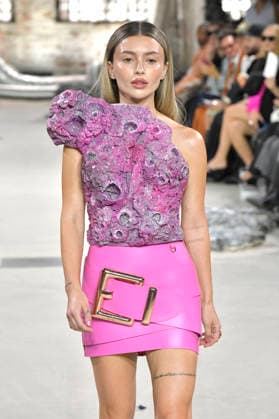 Model bei der Marina Hoermanseder Fashion Show auf der Berlin Fashion Week S S 2027 im Haus der Visionäre. Berlin, 03.07.2026 *** Model at the Marina Hoermanseder fashion show during Berlin Fashion Week S S 2027 at the Haus der Visionäre in Berlin, July 3, 2026 Foto:xM.xBehrensx xFuturexImagex hoermannseder_6784