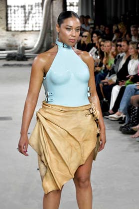 Model bei der Marina Hoermanseder Fashion Show auf der Berlin Fashion Week S S 2027 im Haus der Visionäre. Berlin, 03.07.2026 *** Model at the Marina Hoermanseder fashion show during Berlin Fashion Week S S 2027 at the Haus der Visionäre in Berlin, July 3, 2026 Foto:xM.xBehrensx xFuturexImagex hoermannseder_6800