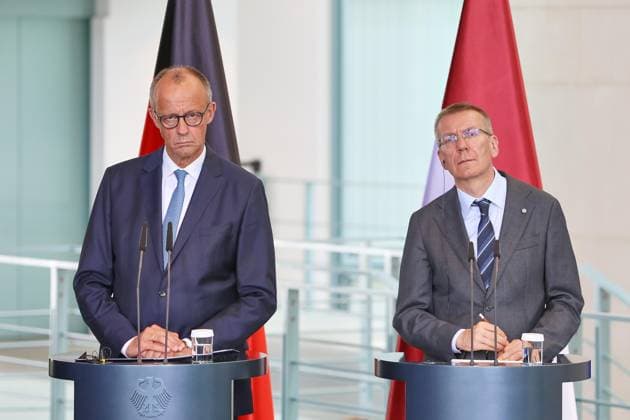 Berlin, Deutschland, 03.07.2026: Bundeskanzleramt: Empfang der Staats- und Regierungschefs der drei baltischen Länder Lettland, Estland und Litauen: Bundeskanzler Friedrich Merz (CDU) und Lettlands Präsident Edgars Rinkevics *** Berlin, Germany, July 3, 2026; Federal Chancellery: Reception for the heads of state and government of the three Baltic countries—Latvia, Estonia, and Lithuania—Chancellor Friedrich Merz (CDU) and Latvian President Edgars Rinkevics Copyright: xdtsxNachrichtenagenturx dts_126208