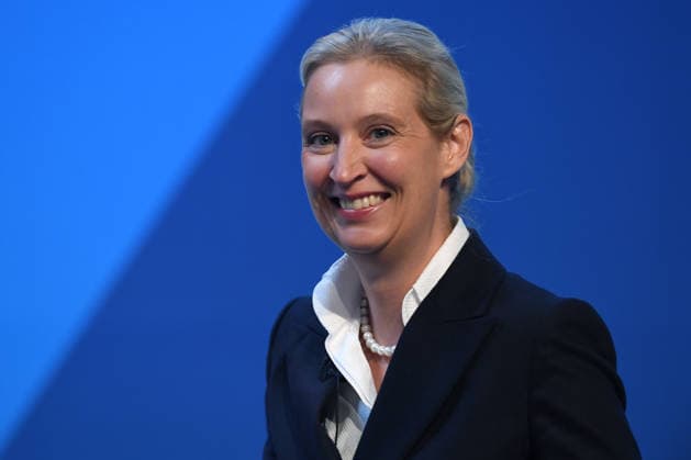17. Bundesparteitag der Alternative für Deutschland am 04.07.2026 in der Messe Erfurt in Erfurt Dr. Alice Weidel ( Bundessprecherin und Kanzlerkandidatin AfD ) *** 17th Federal Party Convention of the Alternative for Germany on July 4, 2026, at the Erfurt Exhibition Center in Erfurt; Dr. Alice Weidel, Federal Spokesperson and AfD candidate for chancellor xRx