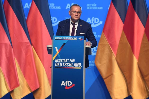 17. Bundesparteitag der Alternative für Deutschland am 04.07.2026 in der Messe Erfurt in Erfurt Tino Chrupalla ( Bundessprecher AfD ) während der Eröffnungsrede *** 17th Federal Party Convention of the Alternative for Germany on July 4, 2026, at the Erfurt Exhibition Center in Erfurt; Tino Chrupalla, Federal Spokesperson for the AfD, during his opening remarks xRx