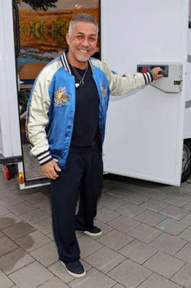 ABB SCHLAGERMOVE- Mike Leon Grosch zu Gast beim Das Schlagermove in Concert Open Air auf dem Heiligengeistfeld in Hamburg am 03.07.2025 Hamburg Deutschland *** ABB SCHLAGERMOVE: Mike Leon Grosch to perform at Das Schlagermove in Concert Open Air at the Heiligengeistfeld in Hamburg on July 3, 2025, Hamburg, Germany