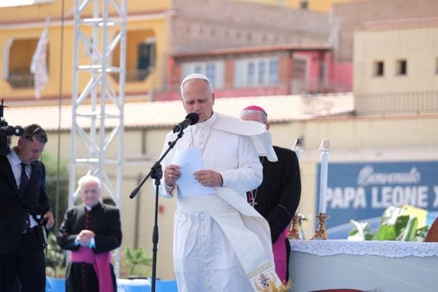 July 4, 2026, Lampedusa: An handout picture provided by Arcidiocesi di Agrigento shows Pope Leo XIV during his pastoral visit on Lampedusa, island in the south of Italy, 4 July 2026 ANSA Arcidiocesi di Agrigento press office handout +++ ANSA PROVIDES ACCESS TO THIS HANDOUT PHOTO TO BE USED SOLELY TO ILLUSTRATE NEWS REPORTING OR COMMENTARY ON THE FACTS OR EVENTS DEPICTED IN THIS IMAGE - NO ARCHIVING - NO LICENSING - NPK Lampedusa  - ZUMAa110 20260704_zaf_a110_015 Copyright: xArcidiocesixDixAgrigentox
