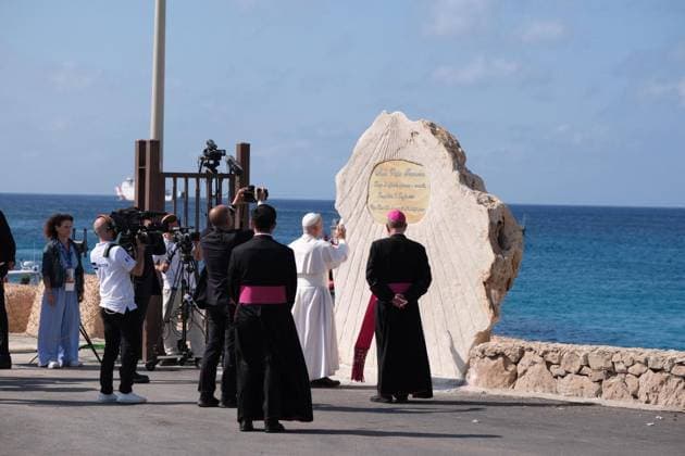 July 4, 2026, Lampedusa: An handout picture provided by Arcidiocesi di Agrigento shows Pope Leo XIV during his pastoral visit on Lampedusa, island in the south of Italy, 4 July 2026 ANSA Arcidiocesi di Agrigento press office handout +++ ANSA PROVIDES ACCESS TO THIS HANDOUT PHOTO TO BE USED SOLELY TO ILLUSTRATE NEWS REPORTING OR COMMENTARY ON THE FACTS OR EVENTS DEPICTED IN THIS IMAGE - NO ARCHIVING - NO LICENSING - NPK Lampedusa  - ZUMAa110 20260704_zaf_a110_019 Copyright: xArcidiocesixDixAgrigentox