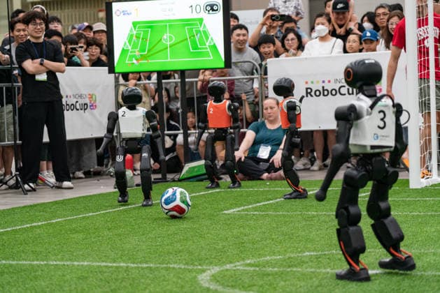 RoboCup 2026 in Incheon, South Korea - 04 Jul 2026 Humanoid robots seen playing soccer for the Humanoid soccer league at Songdo ConvensiA. RoboCup 2026 INCHEON is happening from July 2 to July 6 at Songdo ConvensiA. The event was first held in 1997 and is the world’s largest robot soccer competition and a global challenge dedicated to build a better future through artificial intelligence and robotic technologies. Incheon South Korea Copyright: xSimonxShinx xSOPAxImagesx _DSC5463