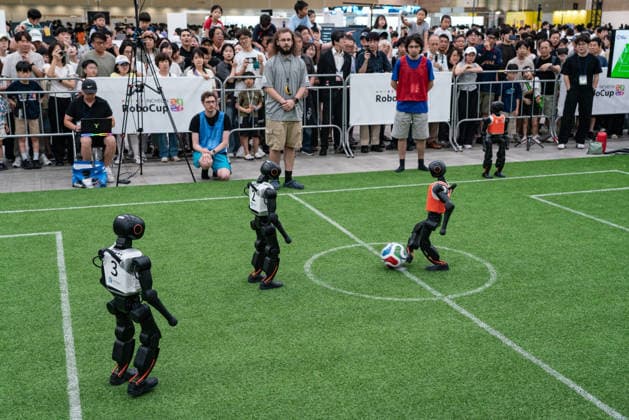 July 4, 2026, Incheon, South Korea: Humanoid robots seen playing soccer for the Humanoid soccer league at Songdo ConvensiA. RoboCup 2026 INCHEON is happening from July 2 to July 6 at Songdo ConvensiA. The event was first held in 1997 and is the world™s largest robot soccer competition and a global challenge dedicated to build a better future through artificial intelligence and robotic technologies. Incheon South Korea - ZUMAs197 20260704_aaa_s197_014 Copyright: xSimonxShinx