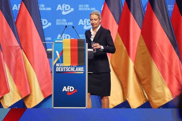Erfurt, Thüringen, Deutschland, 04.07.2026: Messe: AfD-Bundesparteitag: Alice Weidel *** Erfurt, Thuringia, Germany, July 4, 2026, AfD National Party Convention, Alice Weidel Copyright: xdtsxNachrichtenagenturx dts_126317