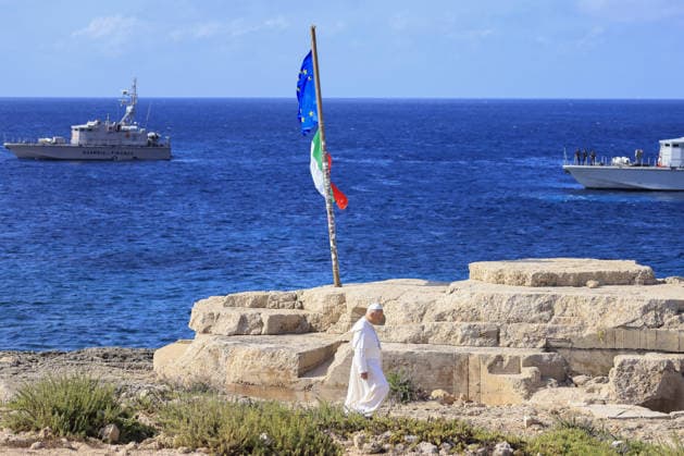 Pope Leo XIV visits the Southern Italian island of Lampedusa LAMPEDUSA, ITALY, JULY 04: Pope Leo XIV walks in front of the sea near the Gateway of Europe memorial monument dedicated to migrants who died or went missing at sea, in Lampedusa, Italy, on July 04, 2026. Riccardo De Luca Anadolu Lampedusa Italy. Editorial use only. Please get in touch for any other usage.  Copyright: x2026xAnadoluxRiccardoxDexLucax