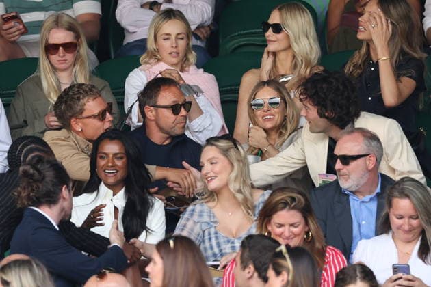 . 04 07 2026. London, United Kingdom. Celebrities including Stephen Graham and Sienna Miller in the crowd on Centre Court on day six of the Wimbledon Tennis Championships in London.  xStephenxLockx xi-Imagesx IIM-26882-0037