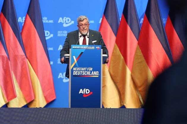 Erfurt, Thüringen, Deutschland, 04.07.2026: Messe: AfD-Bundesparteitag: Carsten Hütter *** Erfurt, Thuringia, Germany, July 4, 2026: AfD National Party Convention, Carsten Hütter Copyright: xdtsxNachrichtenagenturx dts_126337