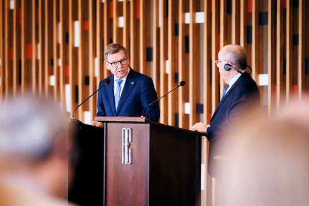 Johann Wadephul (CDU), Bundesaussenminister, aufgenommen zusammen mit Mauro Vieira, Aussenminister der Foederativen Republik Brasilien im Rahmen einer Pressekonferenz in Brasilia, 03.07.2026. Fotografiert im Auftrag des Auswaertigen Amtes (AA) Brasilia Brasilien *** Johann Wadephul (CDU), Federal Minister of Foreign Affairs, pictured with Mauro Vieira, Minister of Foreign Affairs of the Federative Republic of Brazil, during a press conference in Brasília on July 3, 2026. Photographed on behalf of the Federal Foreign Office (AA) in Brasília, Brazil. Copyright: xFelixxZahnx
