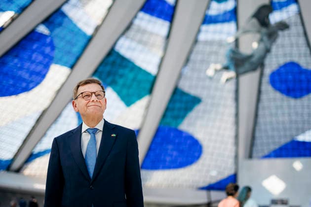Johann Wadephul (CDU), Bundesaussenminister, aufgenommen im Rahmen eines Besuchs der Kathedrale von Brasilia in Brasilia, 03.07.2026. Fotografiert im Auftrag des Auswaertigen Amtes (AA) Brasilia Brasilien *** Johann Wadephul (CDU), Federal Minister of Foreign Affairs, photographed during a visit to the Cathedral of Brasília in Brasília on July 3, 2026. Photographed on behalf of the Federal Foreign Office (AA) in Brasília, Brazil. Copyright: xFelixxZahnx