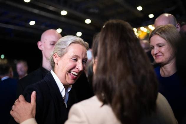 AFD - BUNDESPARTEITAG 2026 IN DER MESSE ERFURT ** NUR FÜR REDAKTIONELLE ZWECKE ** EDITORIAL USE ONLY **<p>04 07 2026-Erfurt: Bundesparteitag der AfD (Alternative für Deutschland) Auf dem Parteitag soll unter anderem der Bundesvorstand der AfD neu gewählt werden. im Foto: Alice Weidel, Bundesvorsitzende und Fraktionsvorsitzende der AfD nach ihrer erneuten Wahl zur Bundesvorsitzenden. ( Deutschland Thueringen Erfurt Copyright: SaschaxFromm *** AFD NATIONAL PARTY CONVENTION 2026 AT THE ERFURT EXHIBITION CENTER ** FOR EDITORIAL PURPOSES ONLY ** EDITORIAL USE ONLY ** July 4, 2026 Erfurt Federal Party Convention of the AfD (Alternative for Germany) Among other things, the AfD’s Federal Executive Board is to be re-elected at the party co Copyright: SaschaxFromm doc86kkmn35fyp12zafg1utk ,EDITORIAL USE ONLY