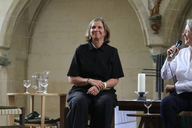 Erfurt, 04.07.2026 Gegendemonstration gegen den Bundesparteitag der AfD in Erfurt- Predigerkirche eine Podiumsdiskussion zum Aufruf Erfurt - Stadt der Freiheit, der Verantwortung und der Demokratie. Katrin Göring-Eckardt *** Erfurt, July 4, 2026: Counter-demonstration against the AfD’s national party convention in Erfurt; a panel discussion at the Predigerkirche on the call for Erfurt to be a City of Freedom, Responsibility, and Democracy ; Katrin Göring Eckardt Copyright: xMatthiasxGränzdörferx