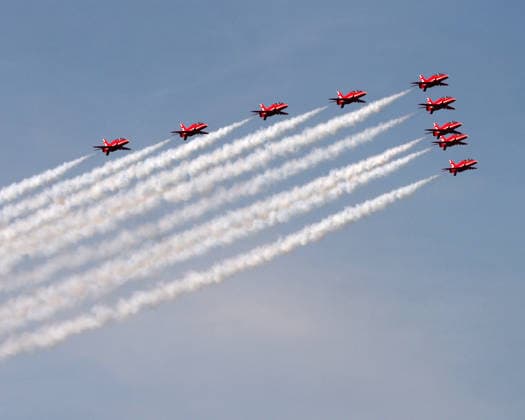 July 4, 2026, New York City, New York, USA: Military planes perform a flyover during the Sail4th 250 Tall Ships Parade along the Hudson River in New York City on 04 July 2026. New York Harbor is welcoming more than 40 tall ships to mark the nation s 250th anniversary New York City USA  - ZUMAr334 20260704_znp_r334_021 Copyright: xDebraxL.xRothenbergx