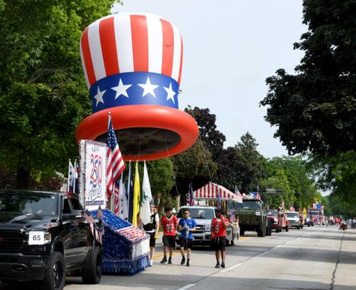July 4, 2026, Racine, Wisconsin, USA: Racine, Wisconsin hosted its 90th annual 4th of July parade on Main Street July 4, 2026.The theme was Ã¢â‚¬oeHappy 250 America. Racine USA  - ZUMAh154 20260704_znp_h154_009 Copyright: xMarkxHertzbergx