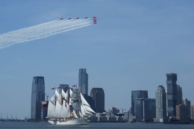 July 4, 2026, New Yok, New York, USA: India s INS Sudarshini, a 177-foot three-masted barque, homeported in Kochi, Kerala, India, during during a celebration of America s 250th birthday, a parade of tall ships sail into New York Harbor and up the Hudson River on July 4th, 2026 in New York. New Yok USA  - ZUMAb148 20260704_zap_b148_046 Copyright: xBryanxSmithx