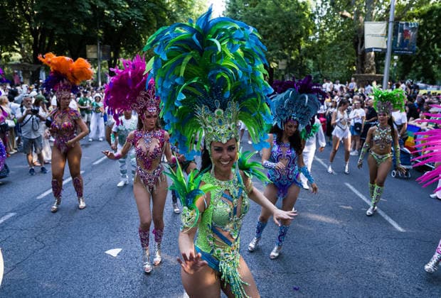 2026 National LGBTI Pride Parade in Madrid: Several people dance during the 2026 National LGBTI Pride Parade on July 4, 2026, in Madrid, Spain. The 2026 National Pride Parade, under the slogan Take to the Streets with Pride: Dissent and Resistance, calls for a National Pact against hate speech, the effective implementation of LGBTQ+ and transgender laws, the criminalization of conversion therapies with prison sentences, and the recognition of non-binary and intersex people. JULY 4, 2026 PARADE Madrid, Spain  Copyright: xMatiasxChiofalox 7644208
