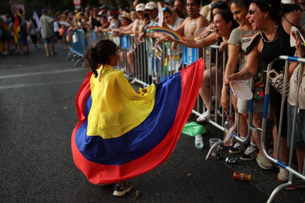 2026 National LGBTI Pride Parade in Madrid The atmosphere on the streets of Madrid during the 2026 National LGBTI Pride Parade on July 4, 2026, in Madrid, Spain. The 2026 National Pride Parade, under the slogan Take to the Streets with Pride: Dissent and Resistance, demands a National Pact against hate speech, the effective implementation of LGBTQ+ and transgender laws, the criminalization of conversion therapies with prison sentences, and the recognition of non-binary and intersex people. JULY 4, 2026 PARADE Alejandro Martínez Vé Madrid, Madrid, Spain  Copyright: xAlejandroxMartinezxVÃ lezx 7644700