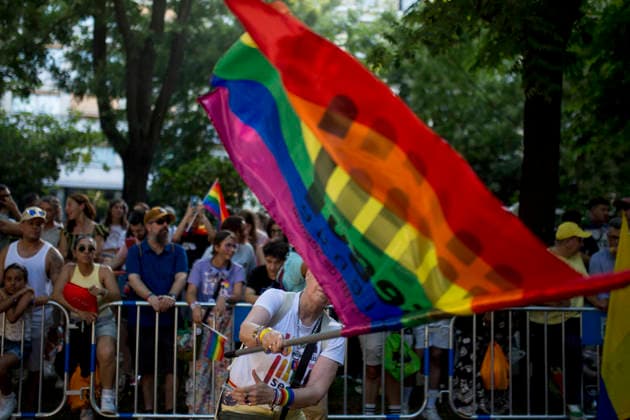July 4, 2026, Madrid, Madrid, Spain: Hundreds of people participated in Madrid s 2026 LGBTI+ Pride March, under the slogan Take to the streets with pride! Dissent and resistance, along the Paseo del Prado in Madrid. Madrid Spain - ZUMAs296 20260704_znp_s296_015 Copyright: xLuisxSotox