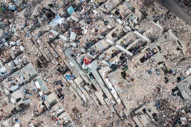 Aerial views reveal scale of devastation in Venezuela after twin earthquakes LA GUAIRA, VENEZUELA - JULY 4: An aerial view captures the catastrophic destruction across the Caraballeda and Caribe neighborhoods in the coastal city of La Guaira, Venezuela, on July 4, 2026, the area hardest hit by the recent 7.2 and 7.5 magnitude twin earthquakes. As emergency response teams continue searching the debris for survivors, the aerial footage underscores the severe impact of the disaster. Cem Tekkesinoglu Anadolu La Guaira Venezuela. Editorial use only. Please get in touch for any other usage.  Copyright: x2026xAnadoluxCemxTekkesinoglux