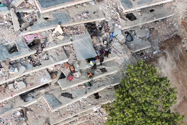Aerial views reveal scale of devastation in Venezuela after twin earthquakes LA GUAIRA, VENEZUELA - JULY 4: An aerial view captures the catastrophic destruction across the Caraballeda and Caribe neighborhoods in the coastal city of La Guaira, Venezuela, on July 4, 2026, the area hardest hit by the recent 7.2 and 7.5 magnitude twin earthquakes. As emergency response teams continue searching the debris for survivors, the aerial footage underscores the severe impact of the disaster. Cem Tekkesinoglu Anadolu La Guaira Venezuela. Editorial use only. Please get in touch for any other usage.  Copyright: x2026xAnadoluxCemxTekkesinoglux