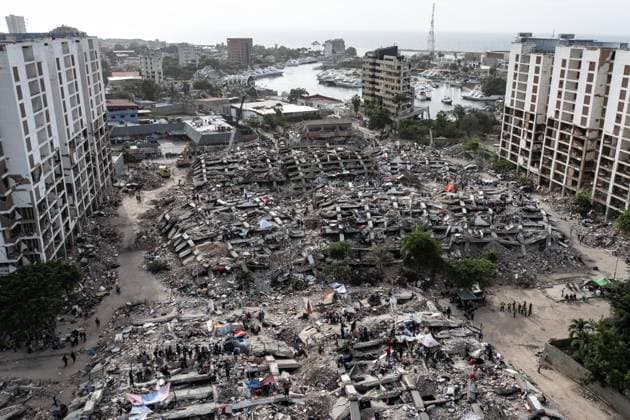 Aerial views reveal scale of devastation in Venezuela after twin earthquakes LA GUAIRA, VENEZUELA - JULY 4: An aerial view captures the catastrophic destruction across the Caraballeda and Caribe neighborhoods in the coastal city of La Guaira, Venezuela, on July 4, 2026, the area hardest hit by the recent 7.2 and 7.5 magnitude twin earthquakes. As emergency response teams continue searching the debris for survivors, the aerial footage underscores the severe impact of the disaster. Cem Tekkesinoglu Anadolu La Guaira Venezuela. Editorial use only. Please get in touch for any other usage.  Copyright: x2026xAnadoluxCemxTekkesinoglux