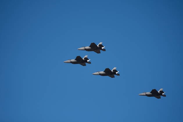 July 4, 2026, Provo, Utah, USA: U.S. Air Force fighter jets perform a military flyover formation in a clear blue sky above spectators during America s Freedom Festival Grand Parade in Provo, Utah, Saturday, July 4, 2026. The annual Independence Day event features expanded programming to honor the 250th anniversary of United States independence. Provo USA  - ZUMAm292 20260704_znp_m292_103 Copyright: xCharlesxMcClintockxWilsonx