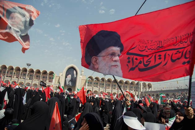 Tehran Iran Khamenei Funeral July 4 Mourners gather in the courtyard of the Imam Khomeini Grand Mosalla during the funeral ceremony for Iran s late Supreme Leader Ayatollah Ali Khamenei in Tehran, Iran, on July 4, 2026. Ayatollah Khamenei and members of his family were killed on February 28 in a U.S.-Israeli airstrike during the first day of a military campaign against the Islamic Republic. The attack brought an end to his 36-year rule, leading to a six-day multi-city state funeral and drawing thousands of mourners to pay their final respects. Tehran Tehran Iran Copyright: xHosseinxBerisx