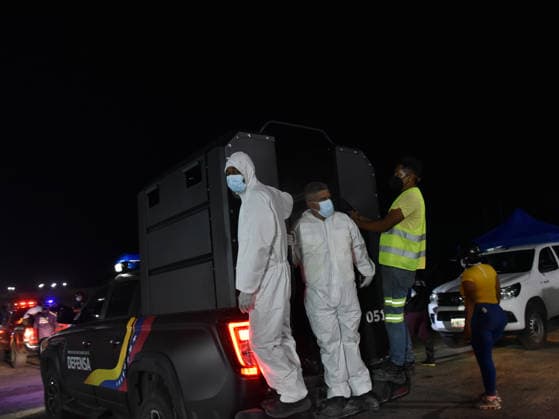 LA GUAIRA, VENEZUELA - JULY 03: A body transport vehicle pulls into the public mortuary following two powerful earthquakes on July 3, 2026 in La Guaira, Venezuela. The death toll from the two powerful earthquakes that struck Venezuela on June 24 has risen to 2,954, while the number of injured has climbed to 16,592 as of July 4.  Copyright: xChinaxNewsxServicex 111652303094