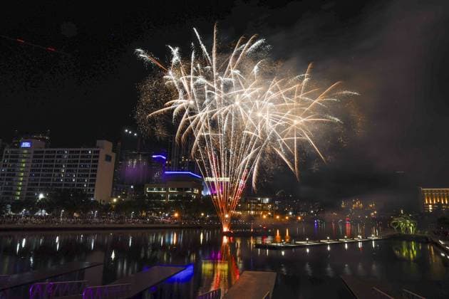July 4, 2026, Tampa, Florida, USA: Fireworks blast off in front of the Julian B. Lane Riverfront Park as part of the Liberty By The Bay citywide celebration on Saturday, July 4, 2026 in Tampa. Tampa USA - ZUMAs70_ 20260704_zan_s70_034 Copyright: xLuisxSantanax