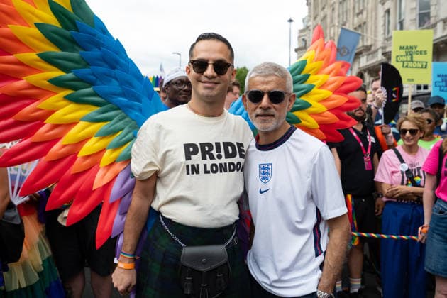 London Mayor Sadiq Khan joins Pride in London 2026 parade, UK - 04 Jul. London Mayor Sadiq Khan poses for photographs with a participant during the Pride in London parade in central London. Participants take part in the annual Pride in London parade through central London, celebrating LGBTQ+ communities and advocating for visibility, unity and equality. Thousands of marchers, community groups, charities, businesses and campaign organisations join the procession, which travels through the capital with colourful costumes, banners, music and performances. London United Kingdom Copyright: xAndreaxDomeniconix xSOPAxImagesx ADOMENICONI_PRIDE_MAYOR_Z63_4181