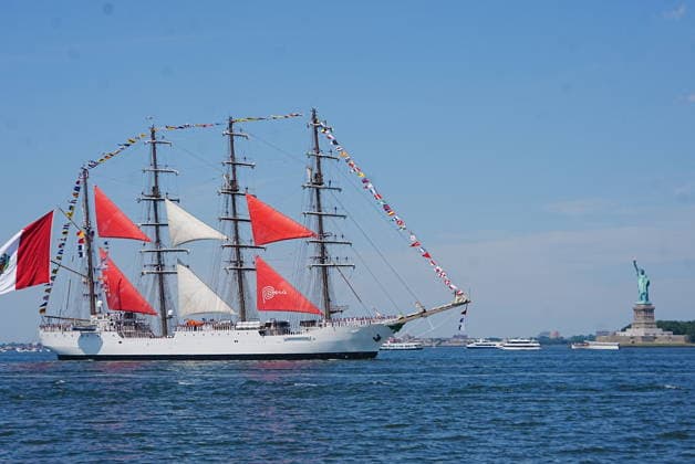 Celebrating America’s 250th anniversary NEW YORK CITY, UNITED STATES - JULY 4: A fleet of tall ships representing over 20 countries sails on the Hudson River and saluted the Statue of Liberty to celebrate America s 250th birthday, in New York, United States on July 4, 2026. Selcuk Acar Anadolu New York United States. Editorial use only. Please get in touch for any other usage.  Copyright: x2026xAnadoluxSelcukxAcarx