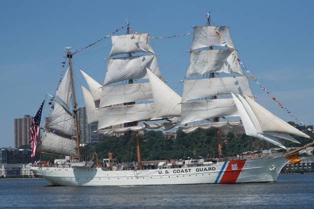 July 4, 2026, New York, Ny, USA: America 250 Tall Ships Parade and Air Show on the Hudson River, NYC.July 4,, 2026. . America 250 Tall Ships Parade on the Hudson River, NYC.July 4,, 2026. New York USA  - ZUMAms4_ 20260704_faf_ms4_006 Copyright: xSoniaxMoskowitzxGordonx